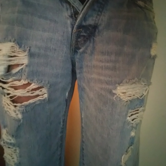 Jean - Picture 2 of 4